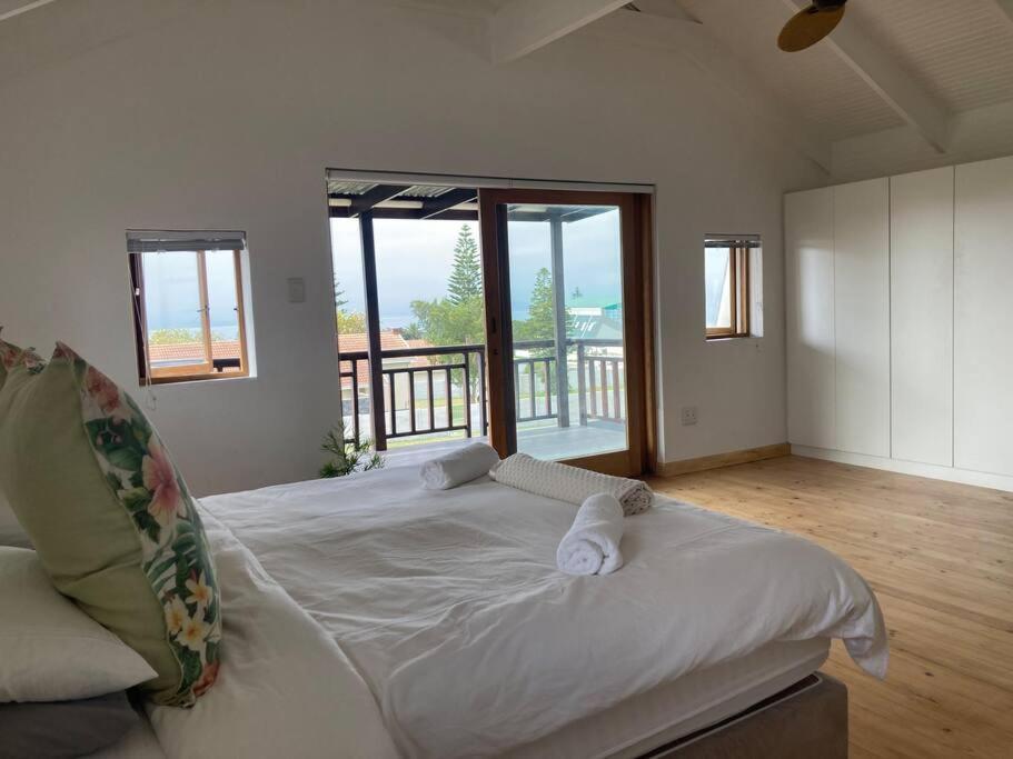 Becks At The Bay Loadshedding Free Villa Mossel Bay Exterior photo